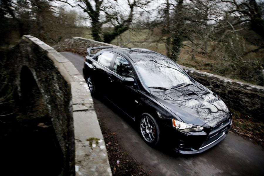  Mitsubishi Lancer Evolution X 2007 года  (фото 117 из 149)